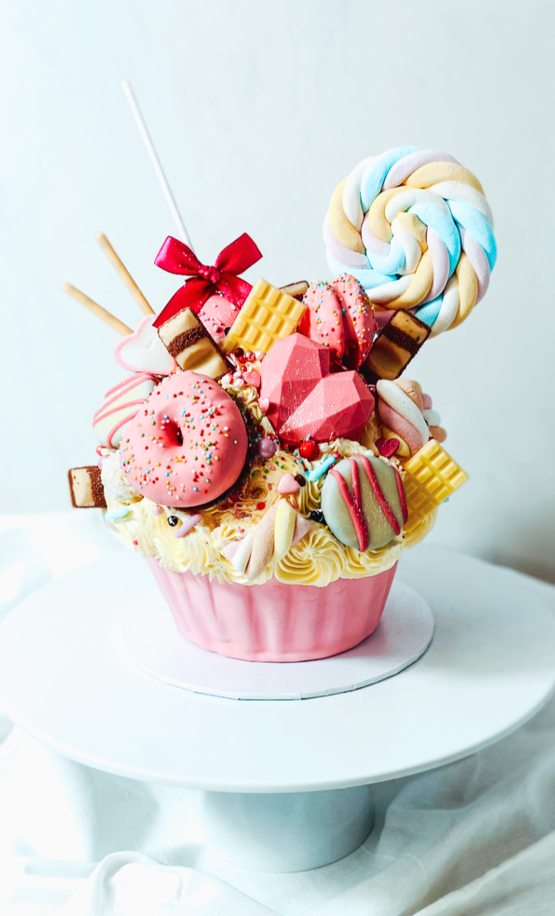 Giant LOVE IS SWEET- Cupcake