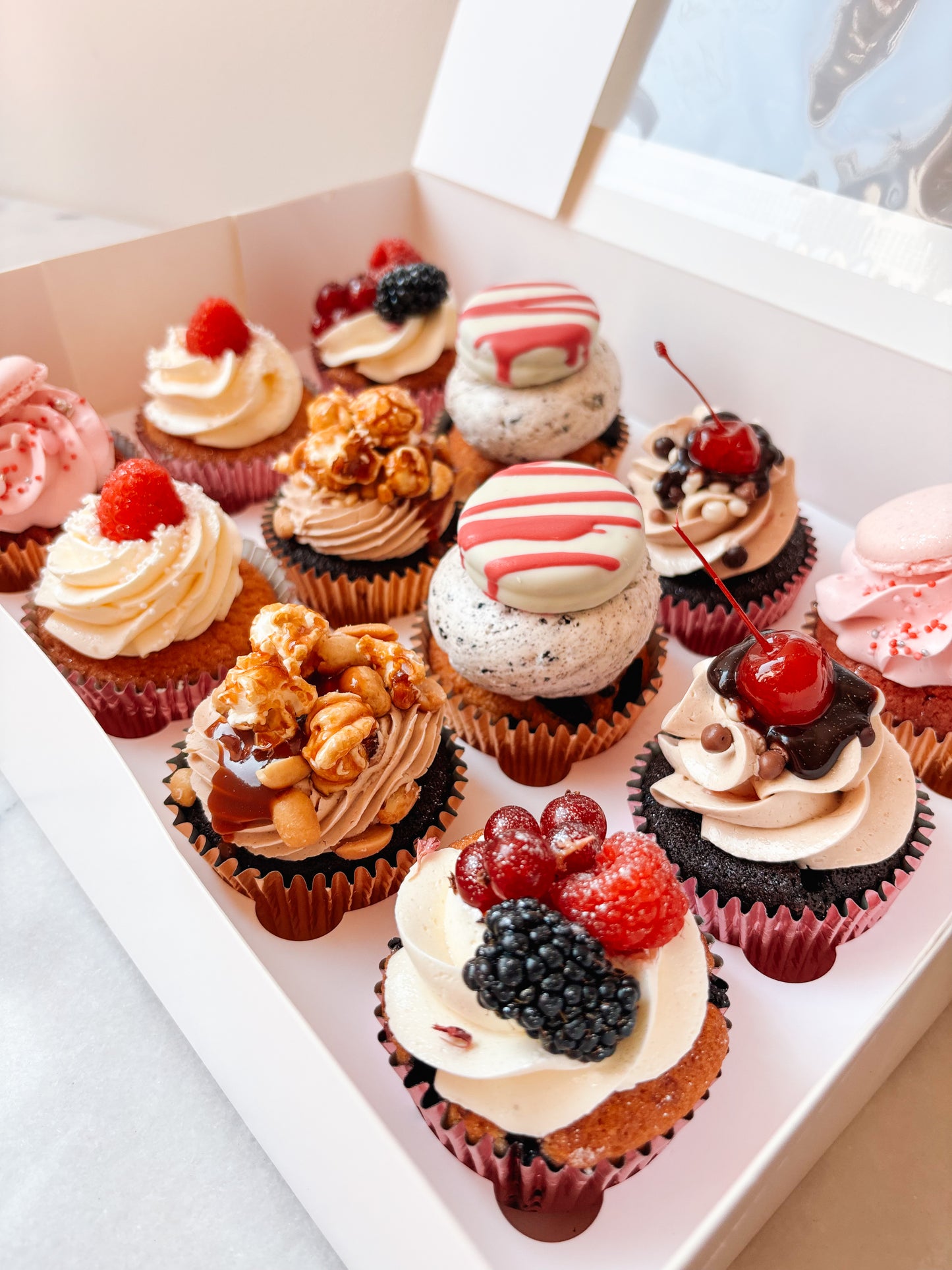 Cupcakes (12)